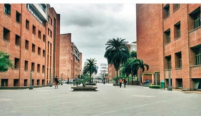 Amity University Noida campus